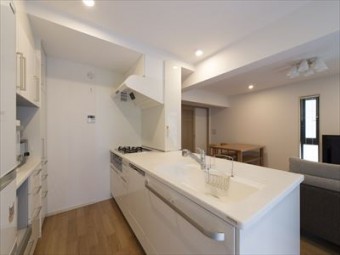 仲良しご家族の新しい住まい 仲良しご家族の新しい住まい